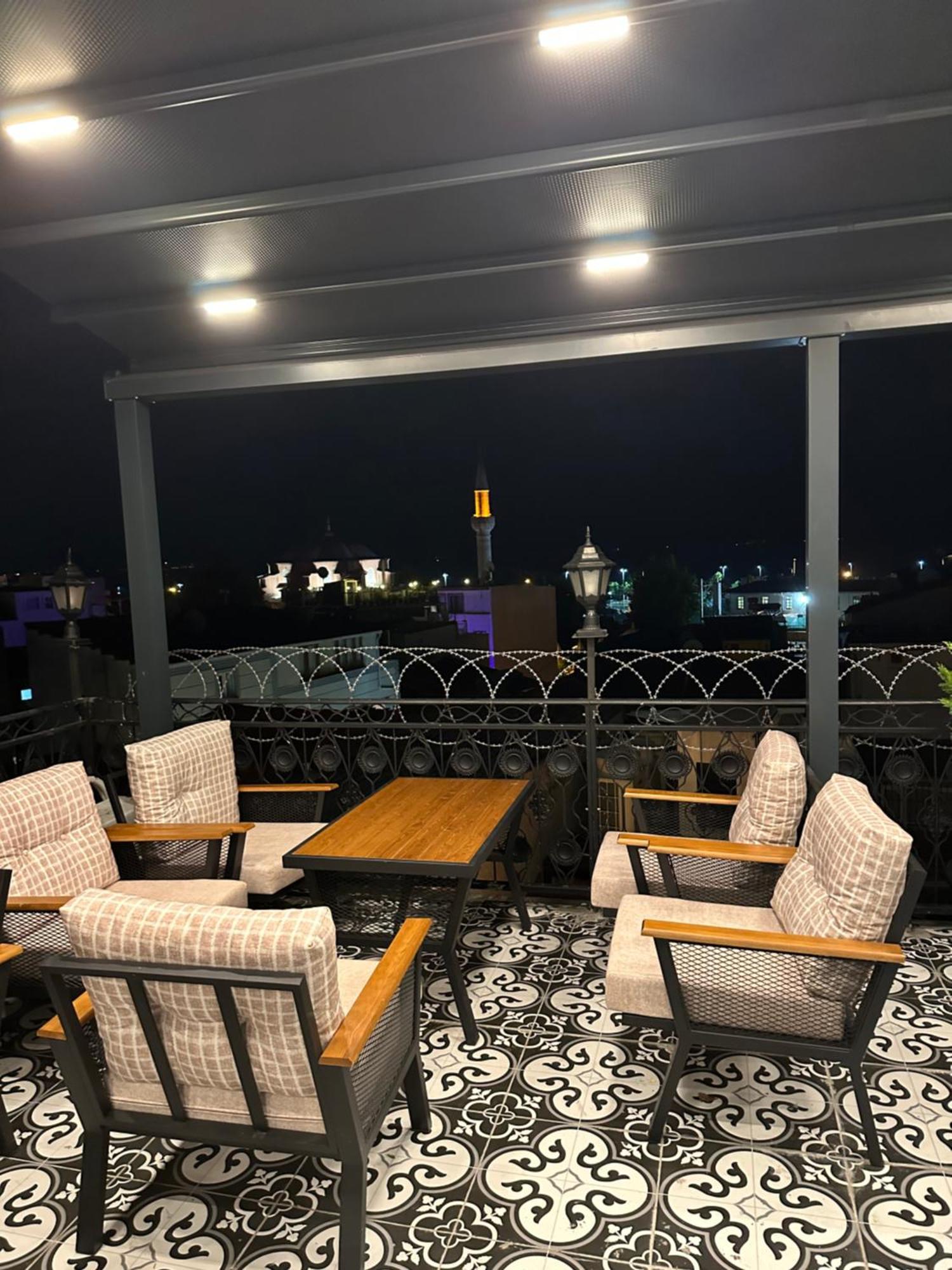 Immortelle Hotel Istanbul Bagian luar foto