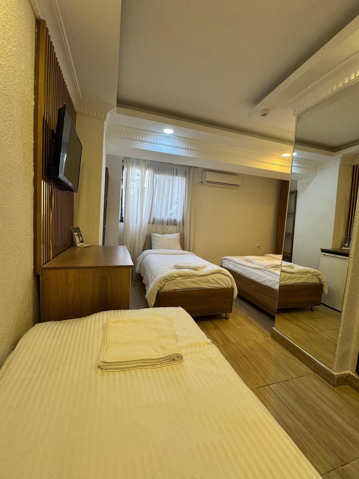 Immortelle Hotel Istanbul Bagian luar foto